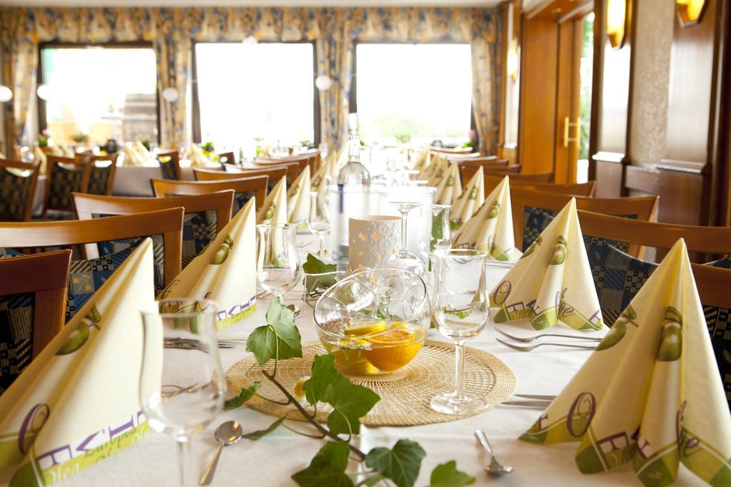 Hotel - Restaurant Berghof Berghausen  Exteriér fotografie
